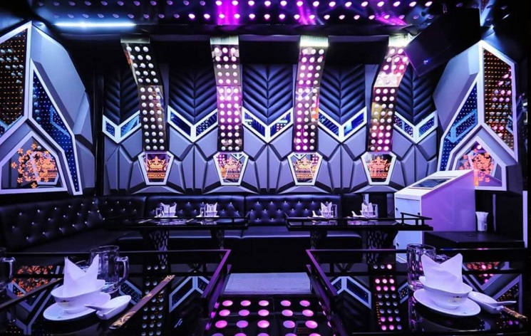 Thế nào là một phòng karaoke phong cách VIP?